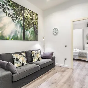 En Excelente Ubicacion, Centro De Apartamento Barcelona